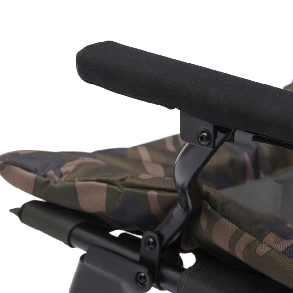 Prologic-AVENGER-COMFORT-CAMO-CHAIR-W/ARM.jpg
